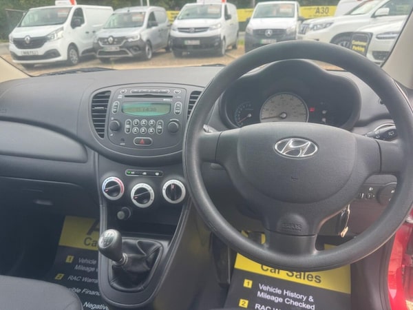 Used Hyundai i10 2010 for sale - 76285324: Photo 25