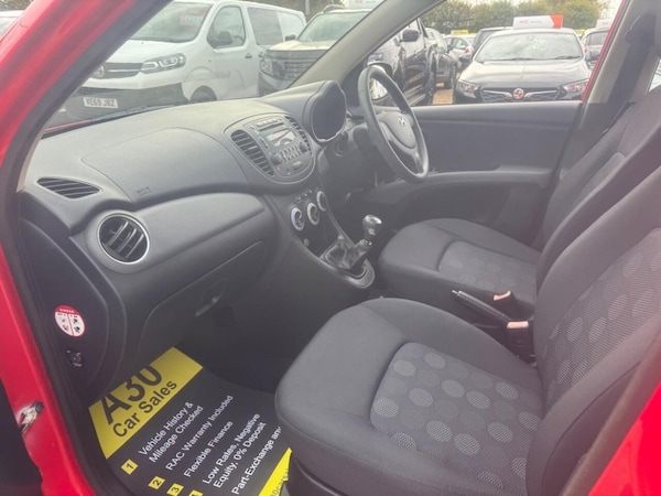 Used Hyundai i10 2010 for sale - 76285324: Photo 33