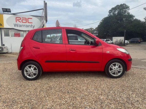 Used Hyundai i10 2010 for sale - 76285324: Photo 6