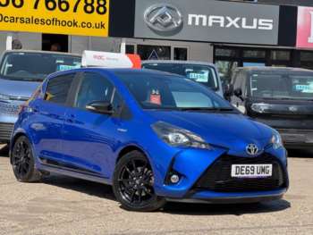 2019 (69) - 1.5 VVT-h GR SPORT E-CVT Euro 6 (s/s) 5dr