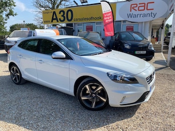 Used Volvo V40 2015 for sale - 79178751: Photo