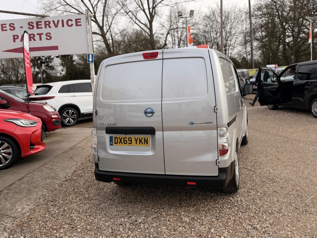 Used Nissan e-NV200 2020 for sale - 77588303: Photo 11