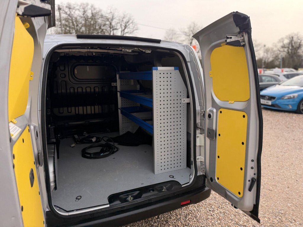 Used Nissan e-NV200 2020 for sale - 77588303: Photo 28