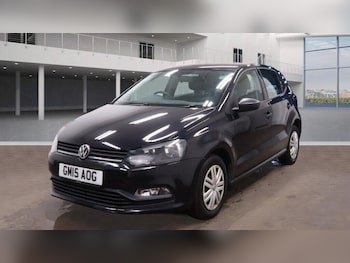 Used Volkswagen Polo 2015 for sale - 77703935: Photo