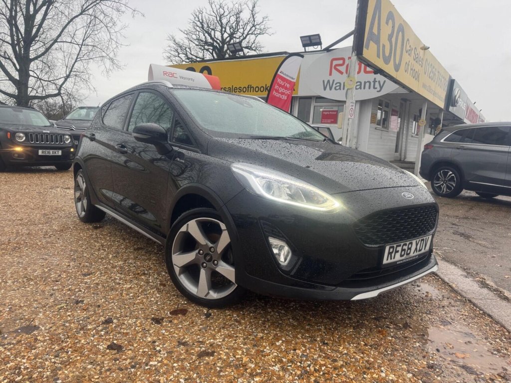 Used Ford Fiesta 2018 for sale - 76867831: Photo 12