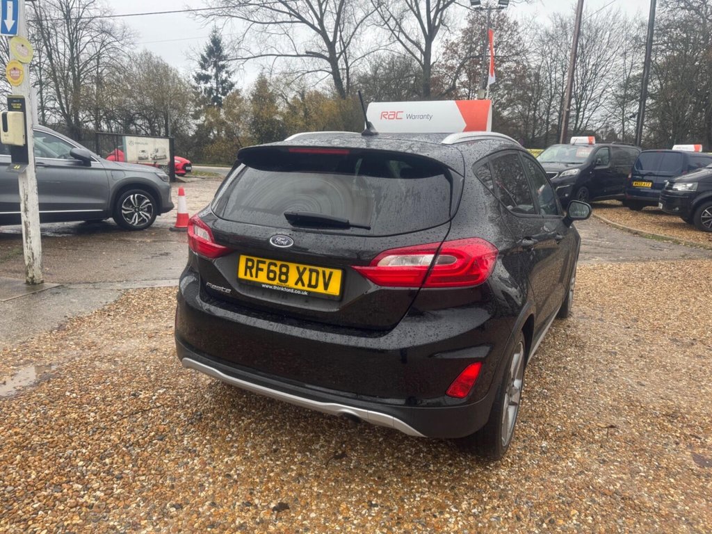 Used Ford Fiesta 2018 for sale - 76867831: Photo 14