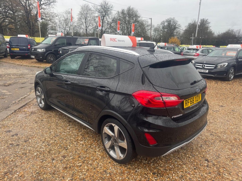 Used Ford Fiesta 2018 for sale - 76867831: Photo 17