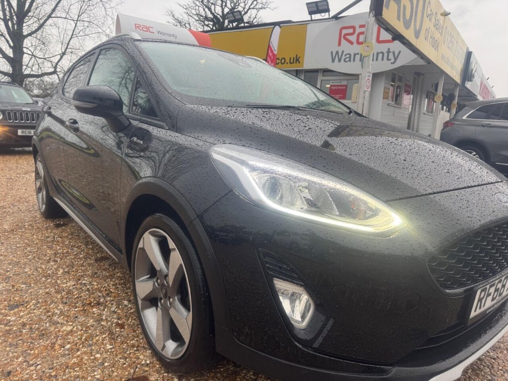 Used Ford Fiesta 2018 for sale - 76867831: Photo 21