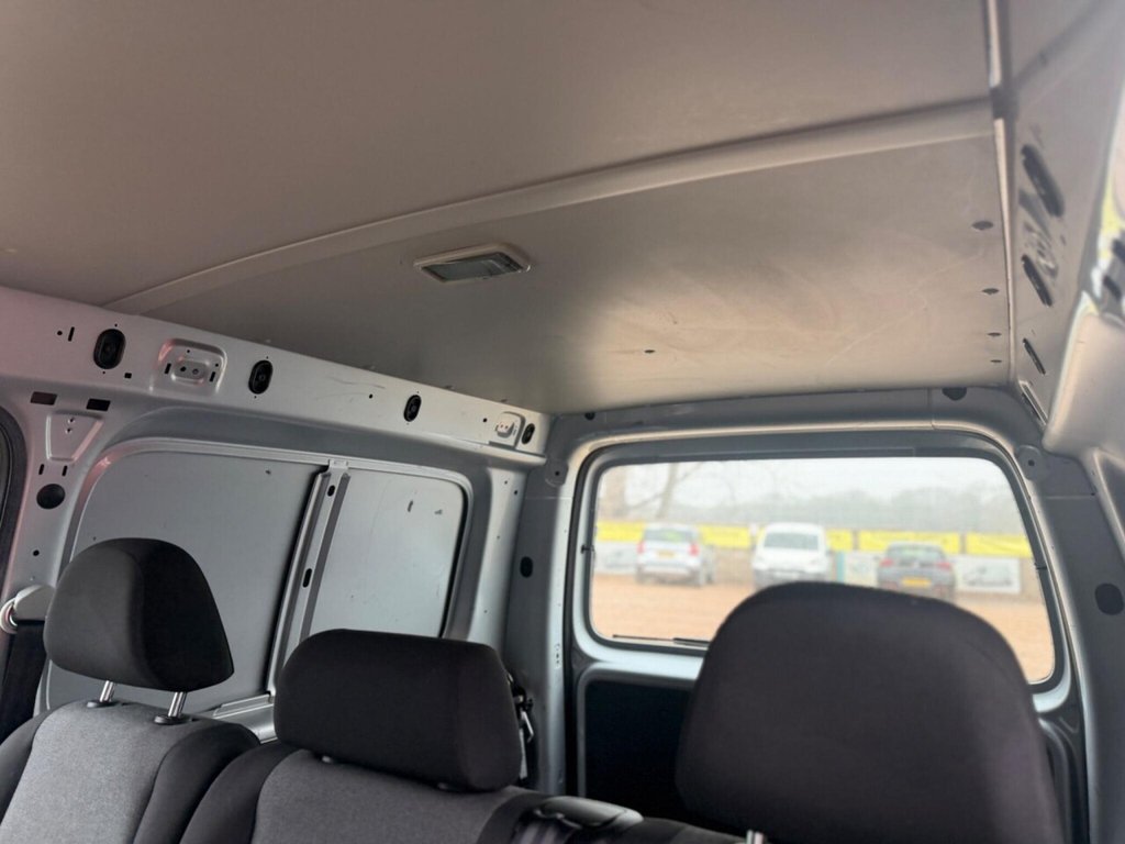 Used Volkswagen Caddy Maxi 2020 for sale - 77608915: Photo 39