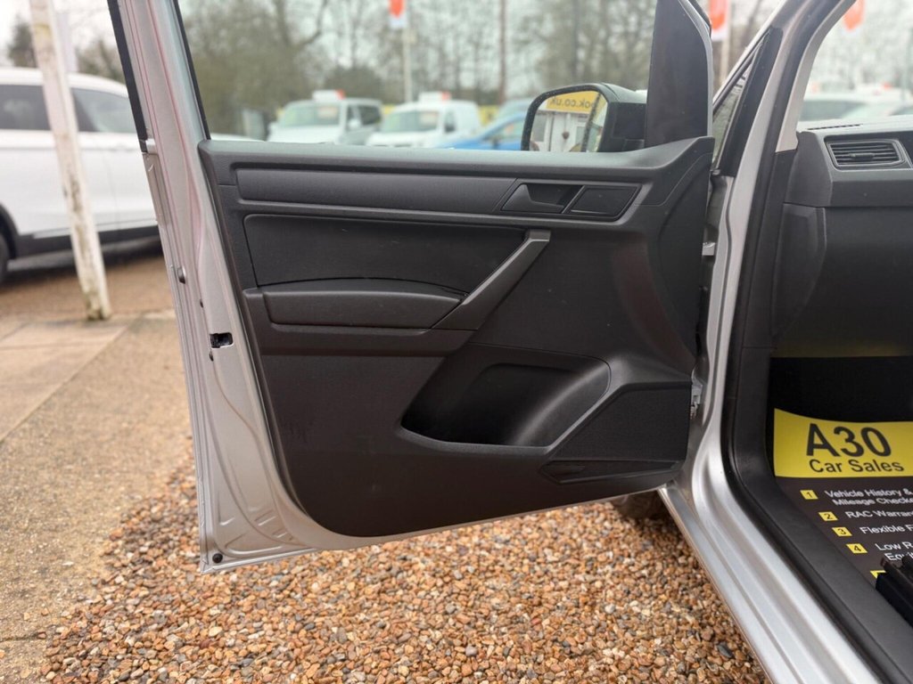 Used Volkswagen Caddy Maxi 2020 for sale - 77608915: Photo 43