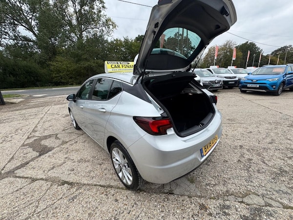 Used Vauxhall Astra 2018 for sale - 76285311: Photo 29