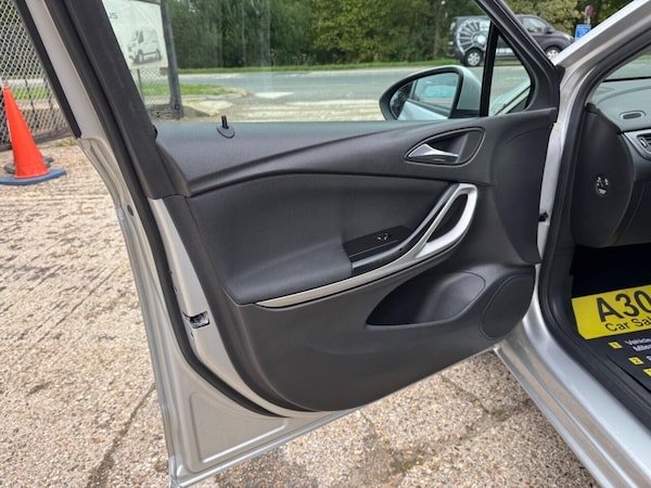 Used Vauxhall Astra 2018 for sale - 76285311: Photo 41