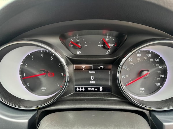 Used Vauxhall Astra 2018 for sale - 76285311: Photo 47