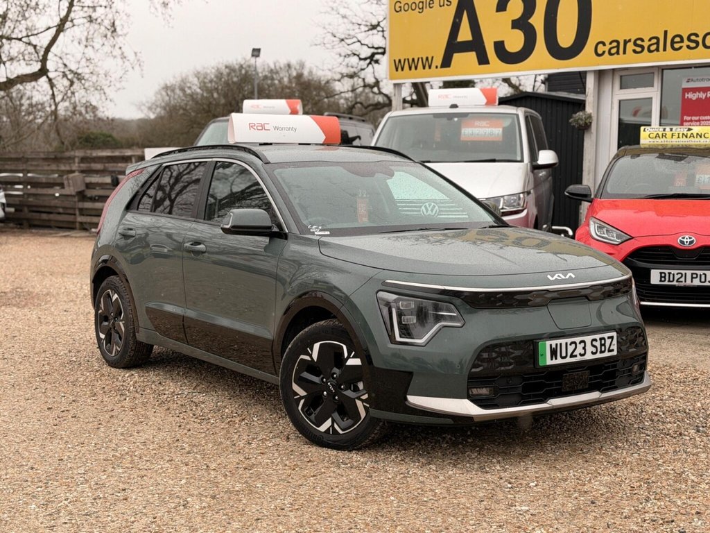 Used Kia Niro 2023 for sale - 77780750: Photo 3