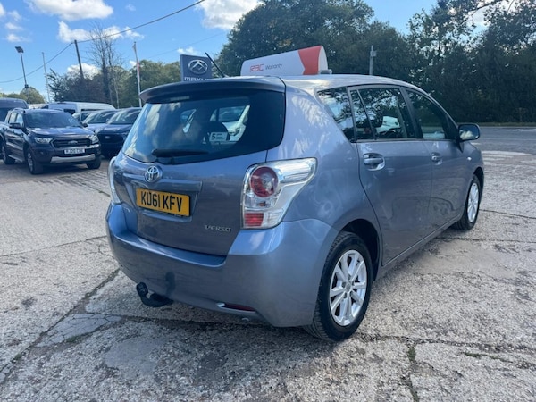 Used Toyota Verso 2011 for sale - 76285296: Photo 14