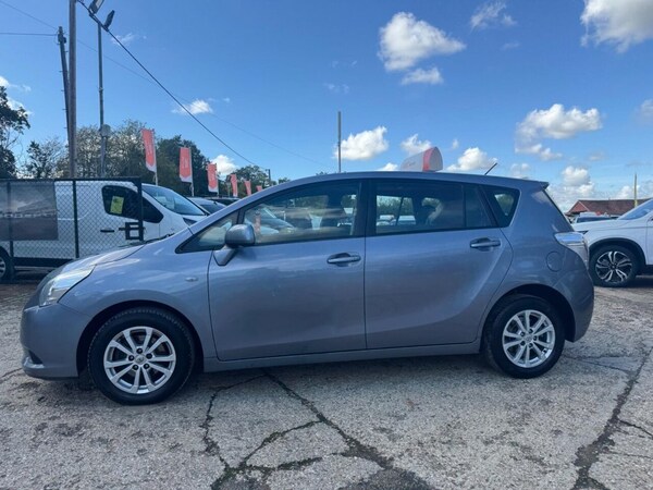 Used Toyota Verso 2011 for sale - 76285296: Photo 17