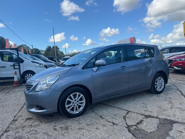 Used Toyota Verso 2011 for sale - 76285296: Photo 21