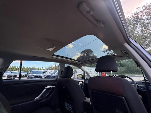 Used Toyota Verso 2011 for sale - 76285296: Photo 33