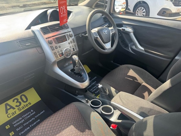 Used Toyota Verso 2011 for sale - 76285296: Photo 44