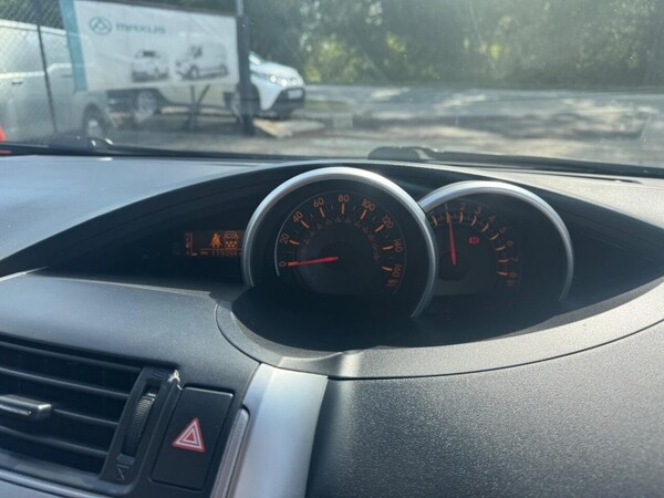 Used Toyota Verso 2011 for sale - 76285296: Photo 49