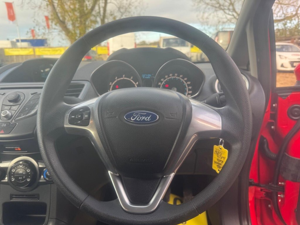 Used Ford Fiesta 2014 for sale - 76632386: Photo 23