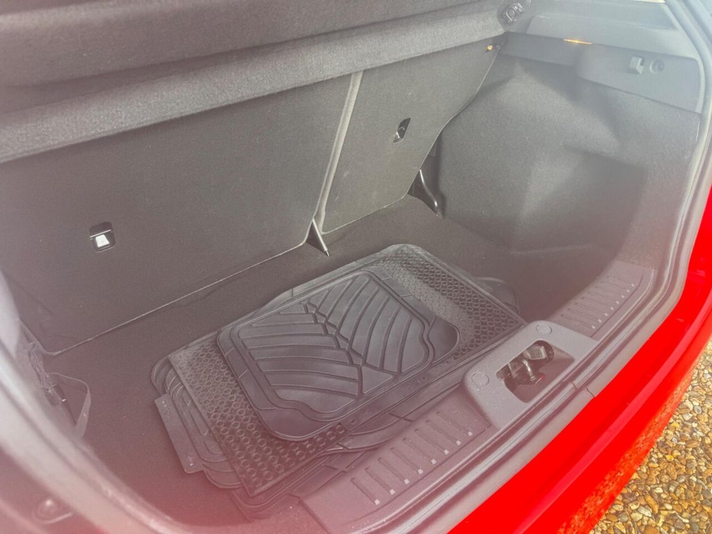 Used Ford Fiesta 2014 for sale - 76632386: Photo 41