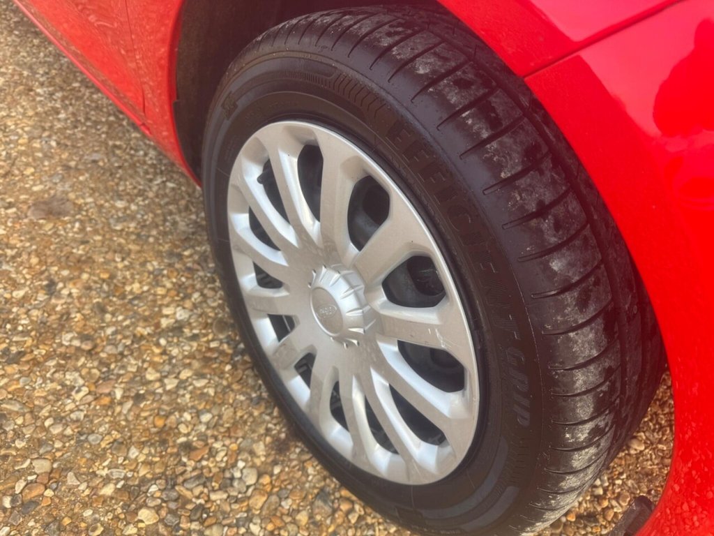 Used Ford Fiesta 2014 for sale - 76632386: Photo 9