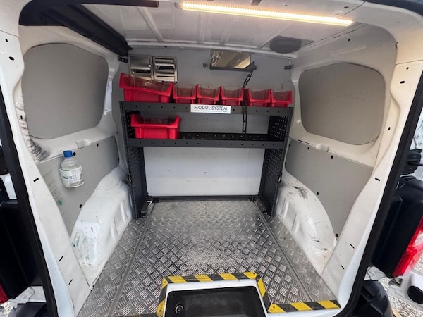 Used Peugeot Expert 2019 for sale - 76291868: Photo 35