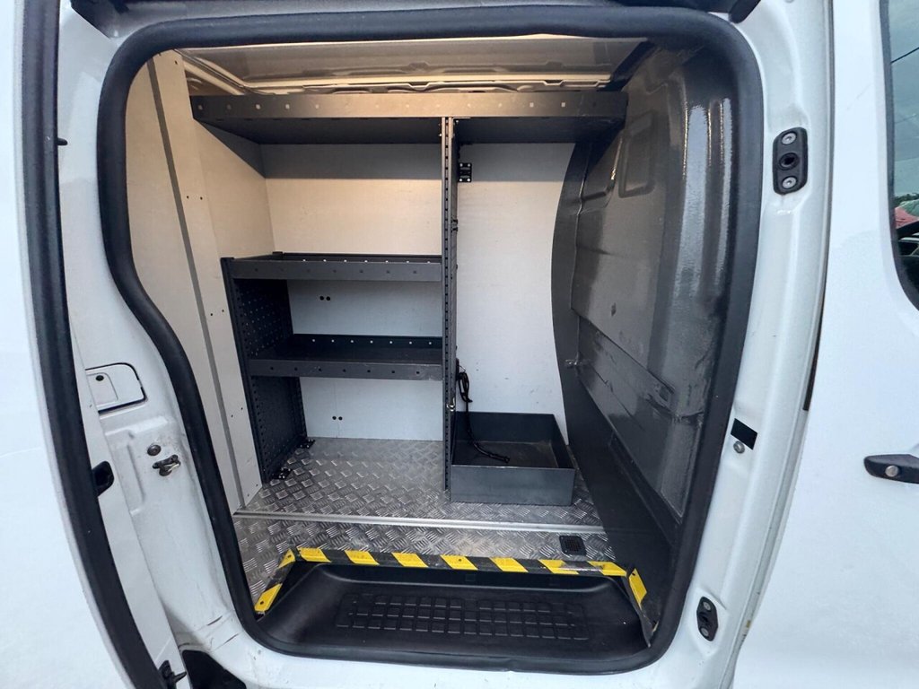 Used Peugeot Expert 2019 for sale - 76291868: Photo 37