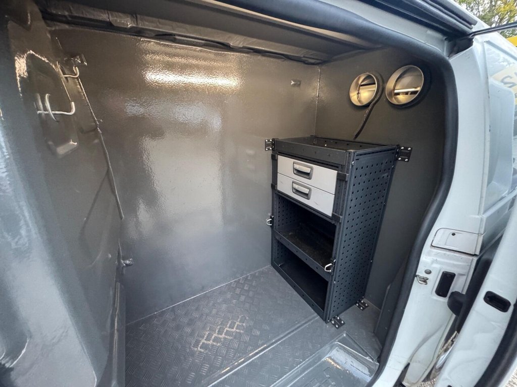 Used Peugeot Expert 2019 for sale - 76291868: Photo 39