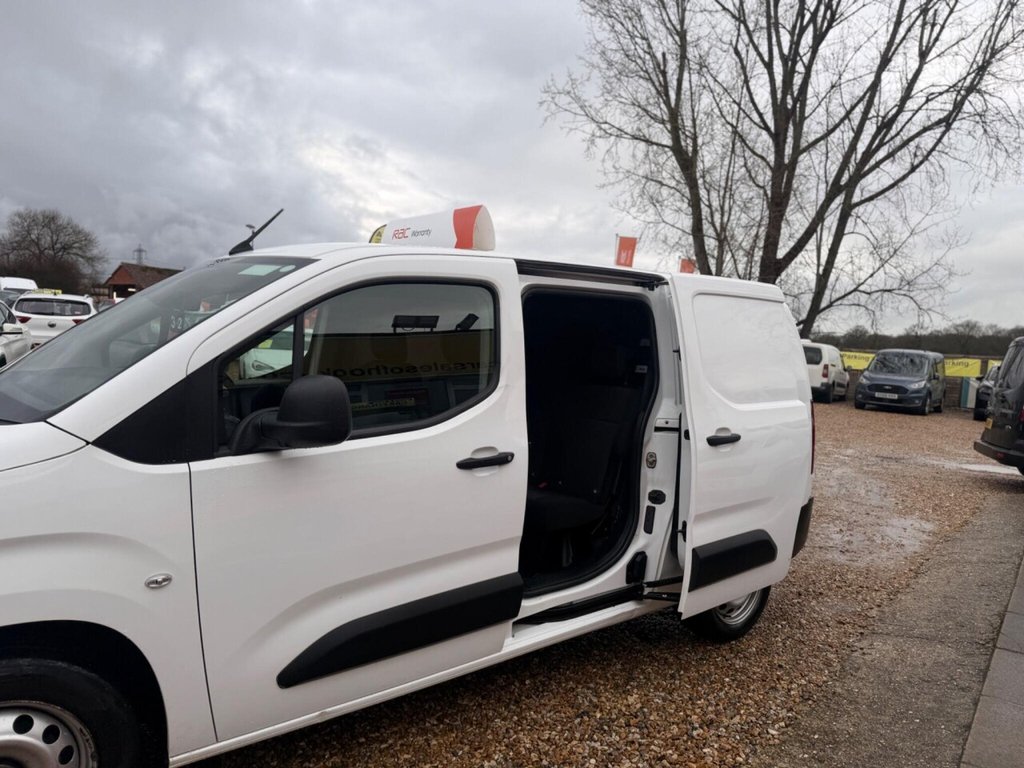 Used Vauxhall Combo 2021 for sale - 77464142: Photo 44