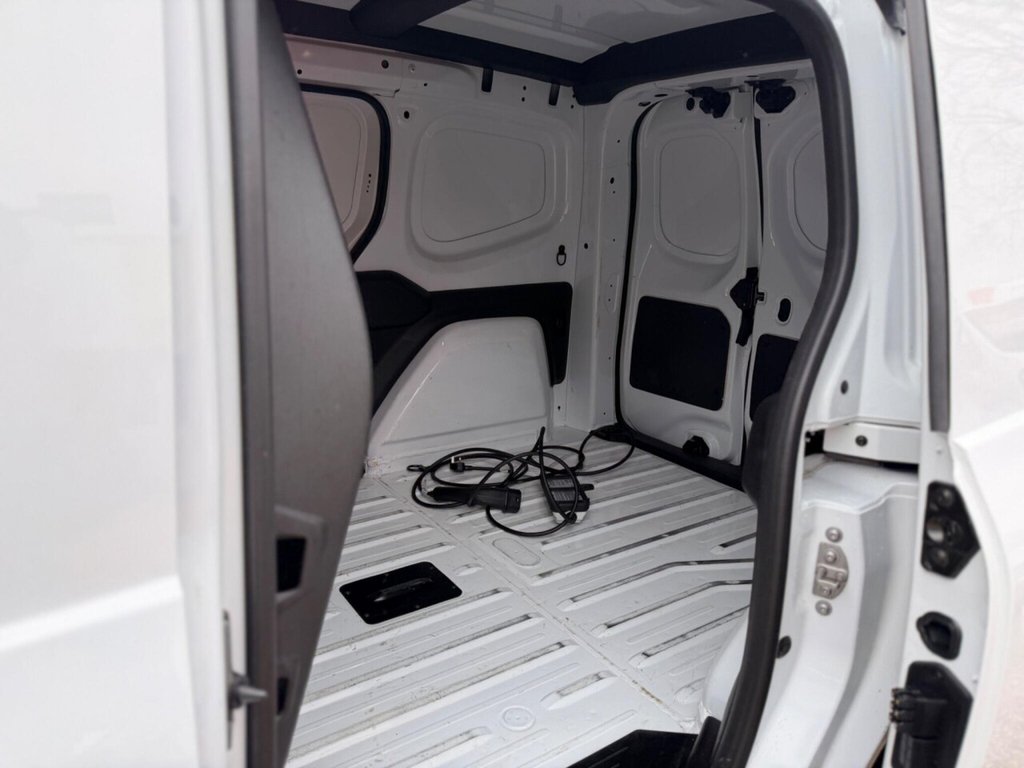 Used Nissan Other 2023 for sale - 77693372: Photo 35