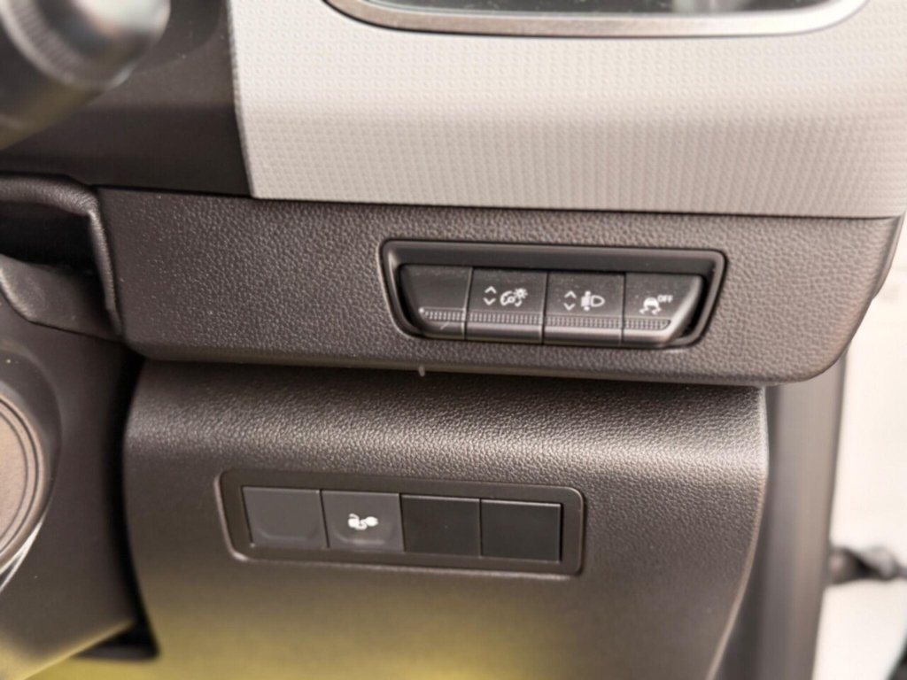 Used Nissan Other 2023 for sale - 77693372: Photo 47