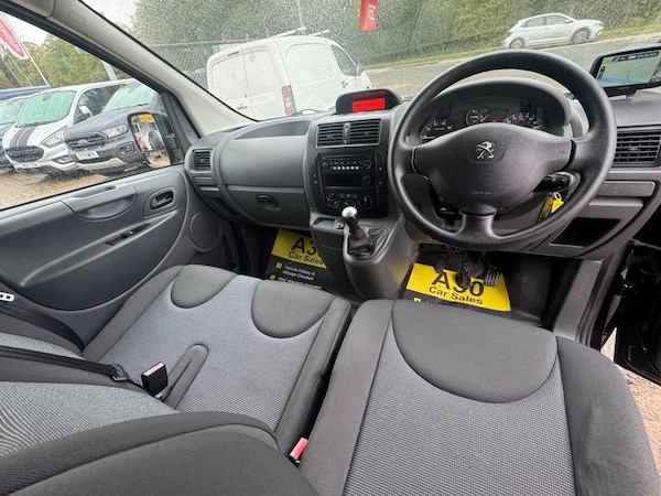Used Peugeot Expert 2015 for sale - 76291324: Photo 30