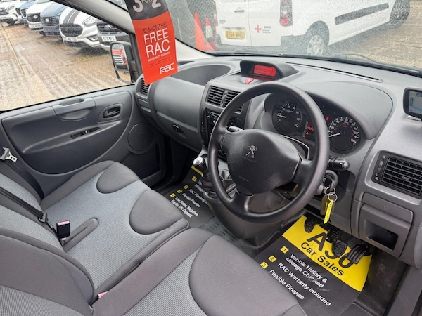 Used Peugeot Expert 2015 for sale - 76291324: Photo 31