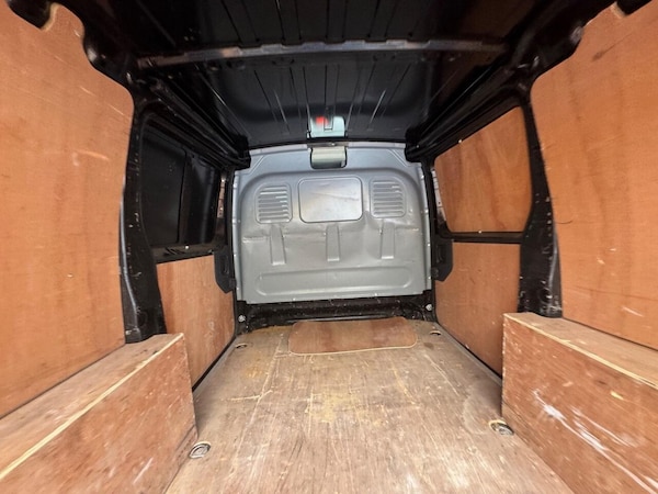 Used Peugeot Expert 2015 for sale - 76291324: Photo 35