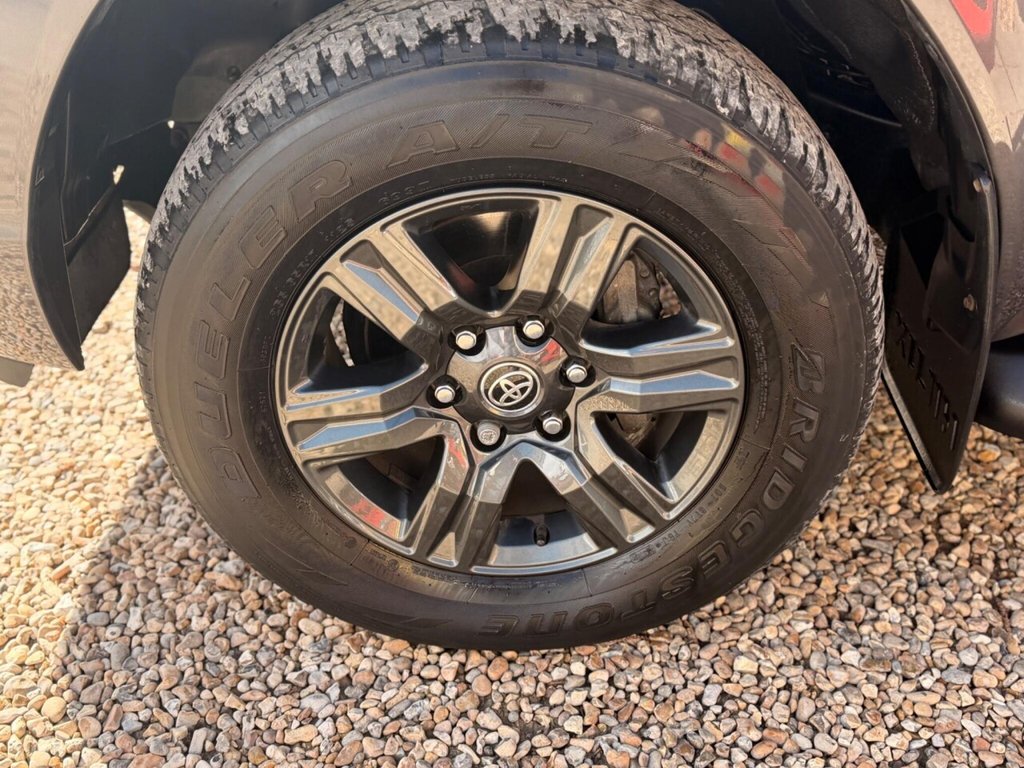 Used Toyota Hilux 2023 for sale - 78017953: Photo 29