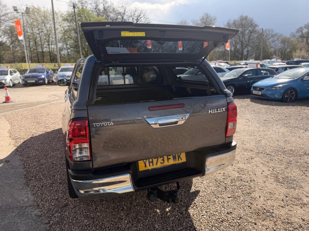 Used Toyota Hilux 2023 for sale - 78017953: Photo 41