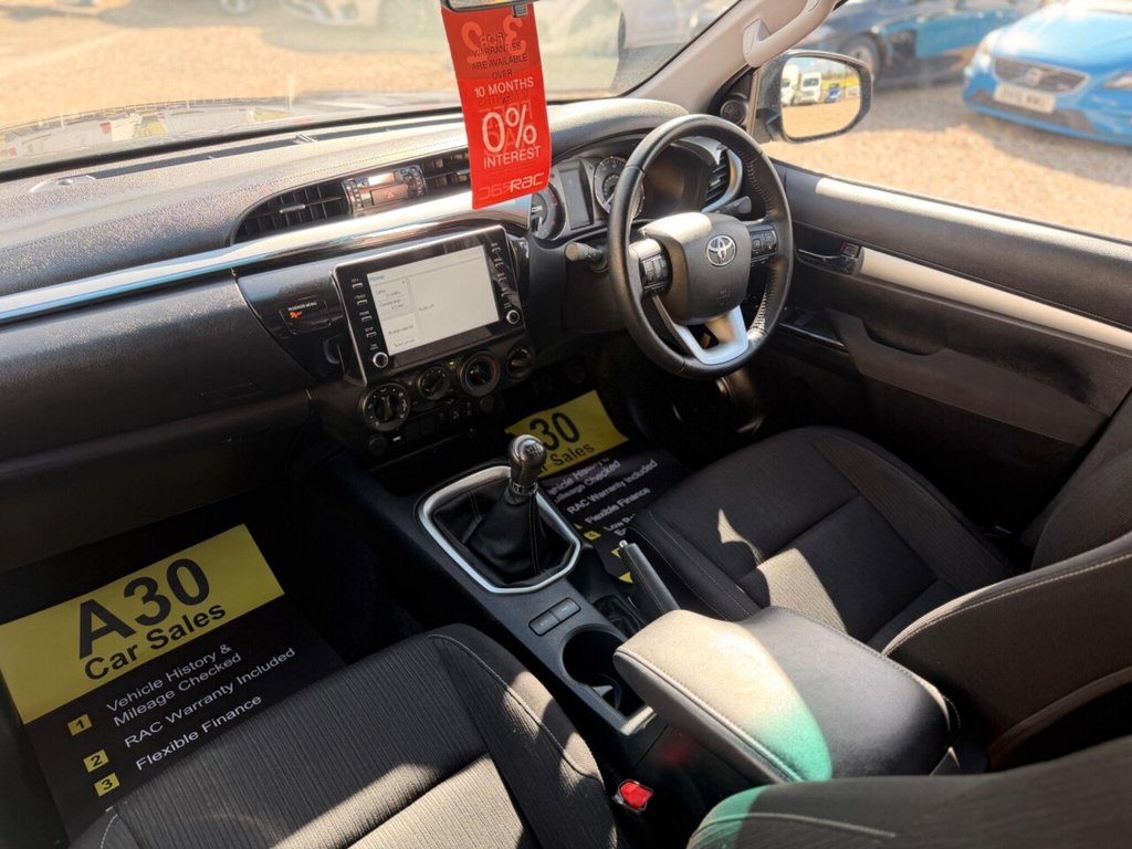 Used Toyota Hilux 2023 for sale - 78017953: Photo 42