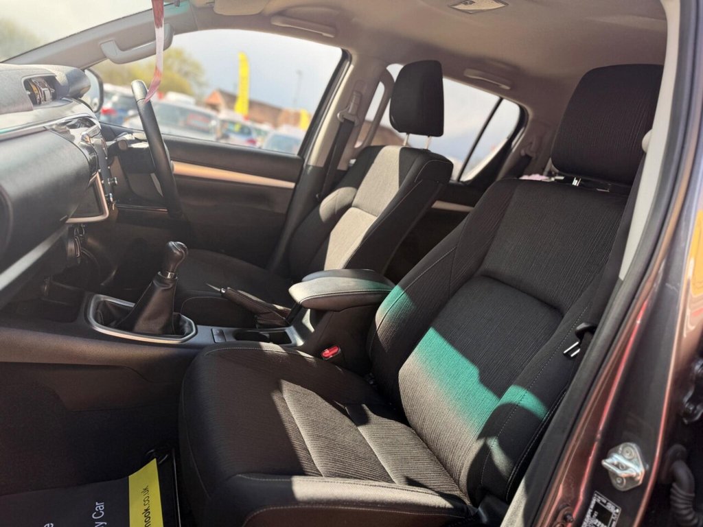 Used Toyota Hilux 2023 for sale - 78017953: Photo 45