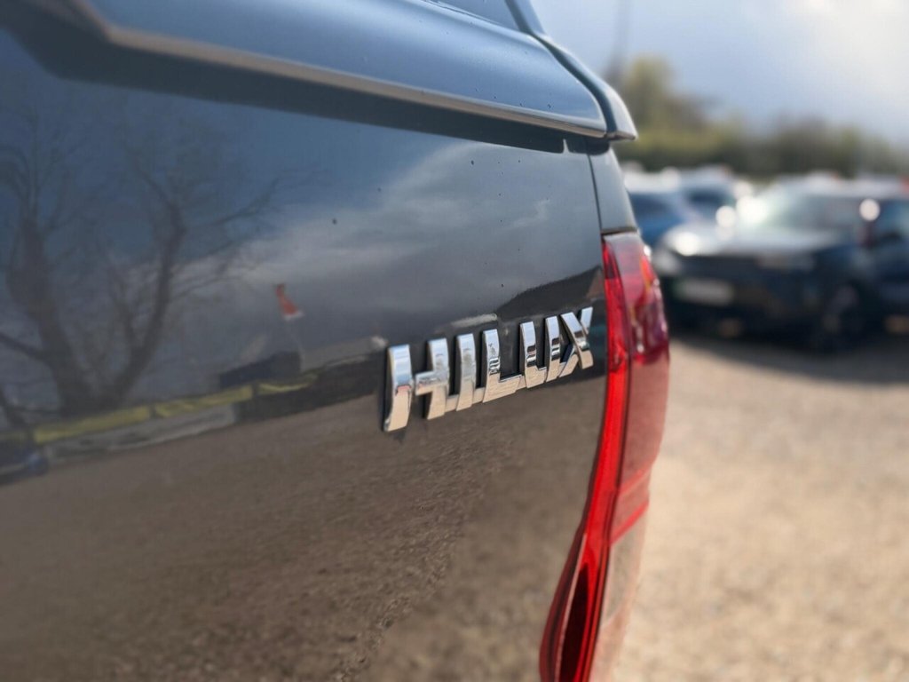 Used Toyota Hilux 2023 for sale - 78017953: Photo 49
