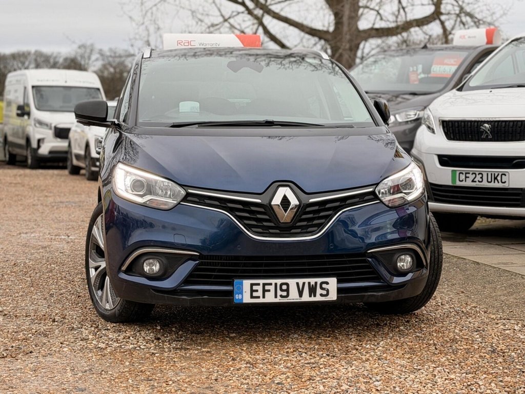 Used Renault Grand Scenic 2019 for sale - 77212551: Photo 11