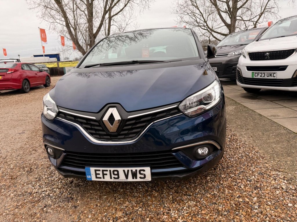 Used Renault Grand Scenic 2019 for sale - 77212551: Photo 21