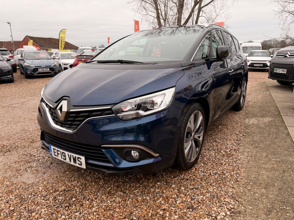 Used Renault Grand Scenic 2019 for sale - 77212551: Photo 23