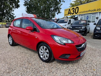 Used Vauxhall Corsa 2015 for sale - 76285319: Photo 2