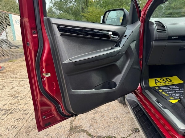 Used Isuzu D-Max 2019 for sale - 76285320: Photo 47