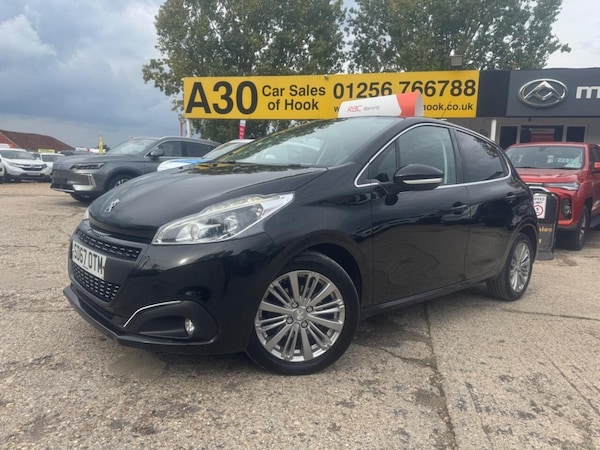 Used Peugeot 208 2017 for sale - 76285322: Photo 1