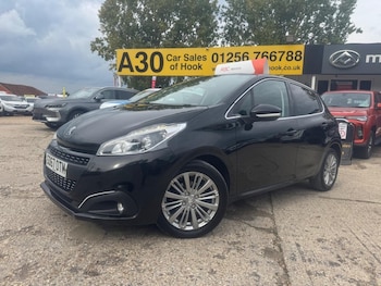 Peugeot - 208