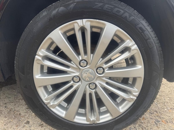Used Peugeot 208 2017 for sale - 76285322: Photo 35