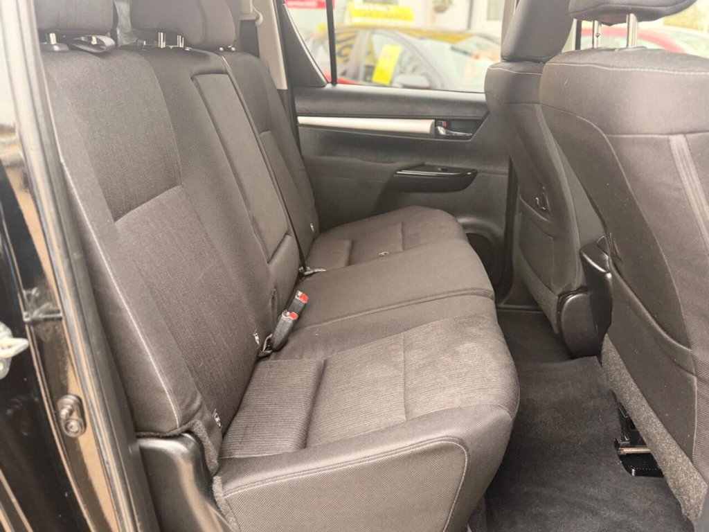 Used Toyota Hilux 2019 for sale - 77594604: Photo 33